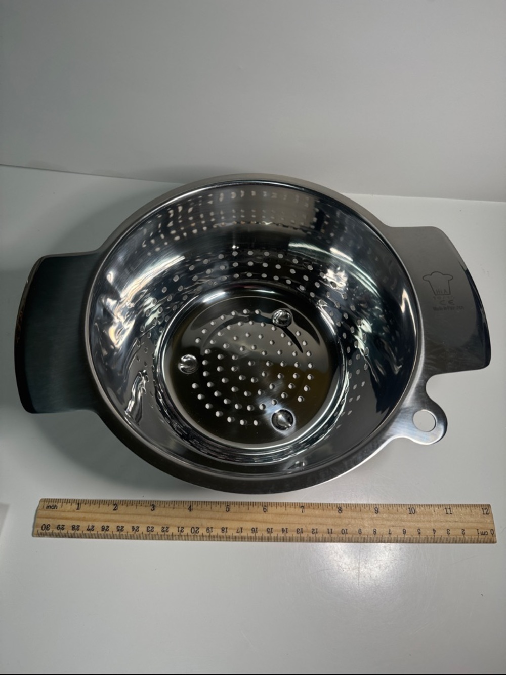 NEW Stainless Steel 18/10 Colander Side Handles made Pakistan 186 oz  7.8 inches